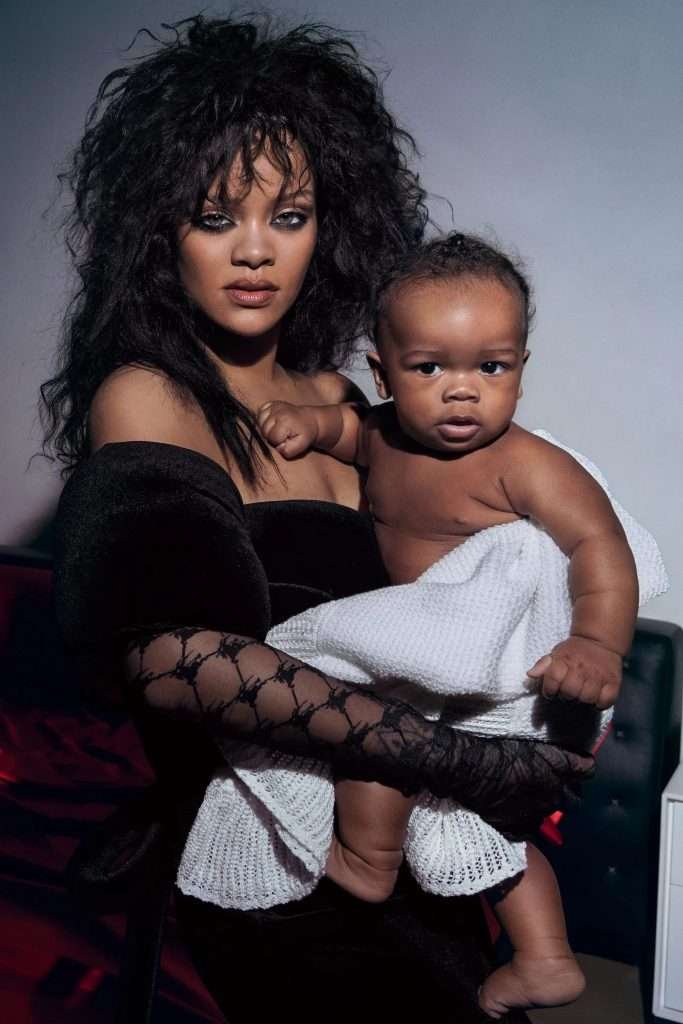 La maternità ha plasmato la nuova versione di Rihanna