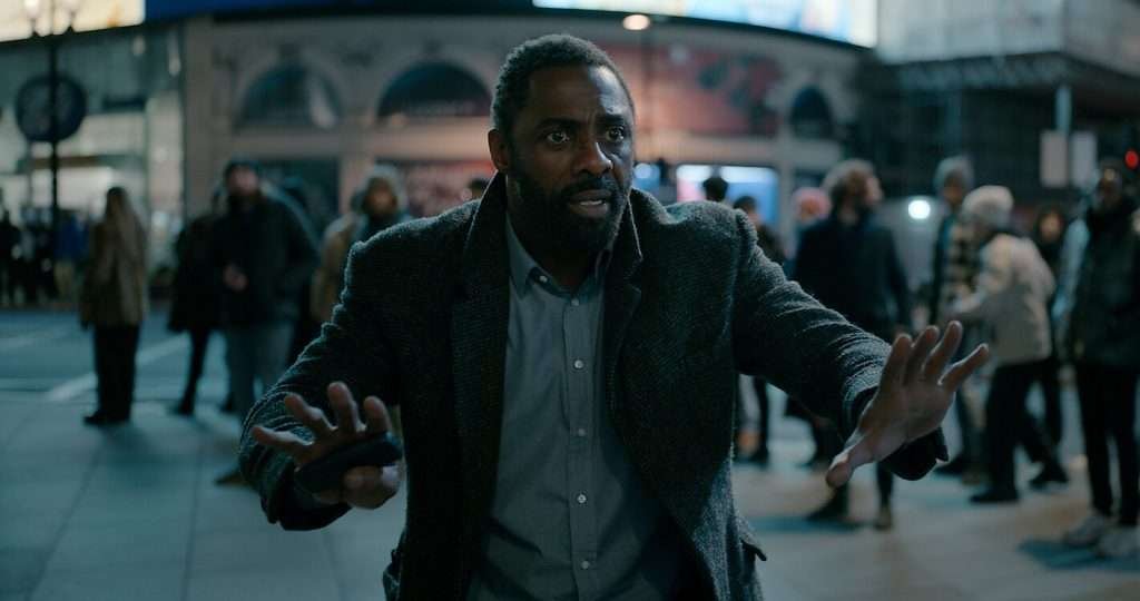 Interpretazioni convincenti di Idris Elba e del resto del cast